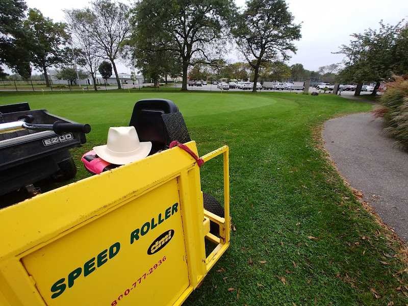 Cantiague Golf Course photo 5