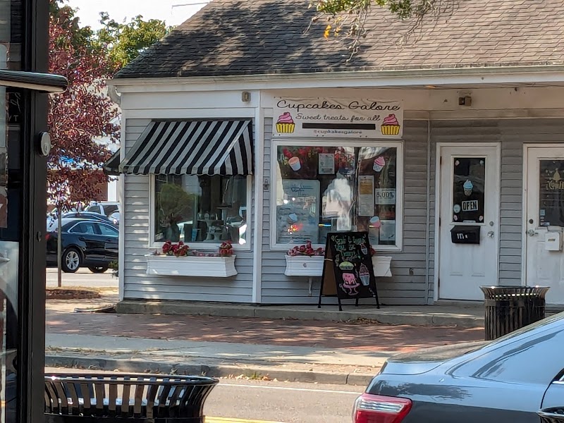 Carla Marlas ICE CREAM PARLOR & CANDY SHOPPE photo 5