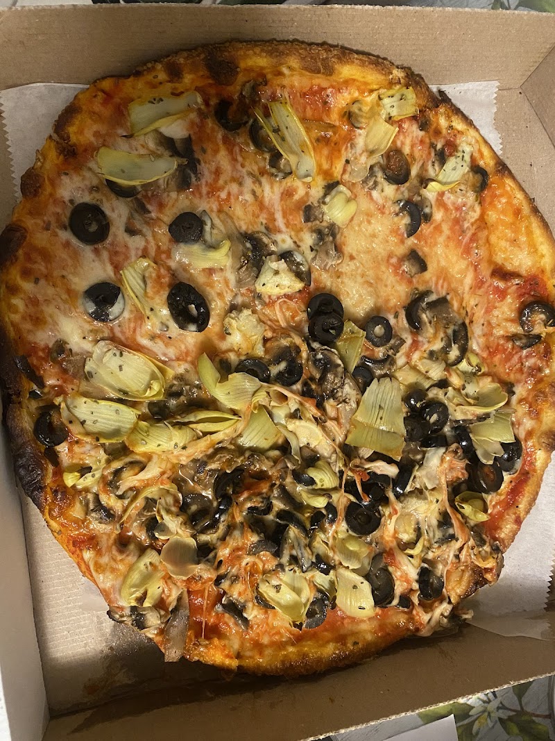 Carlo’s Pizza of Port Washington photo 2