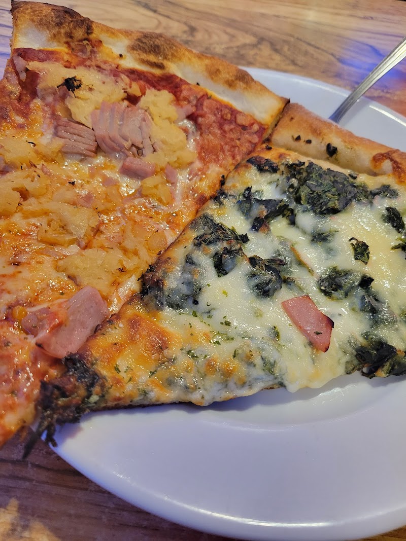 Carlo's Pizza Oven photo 3