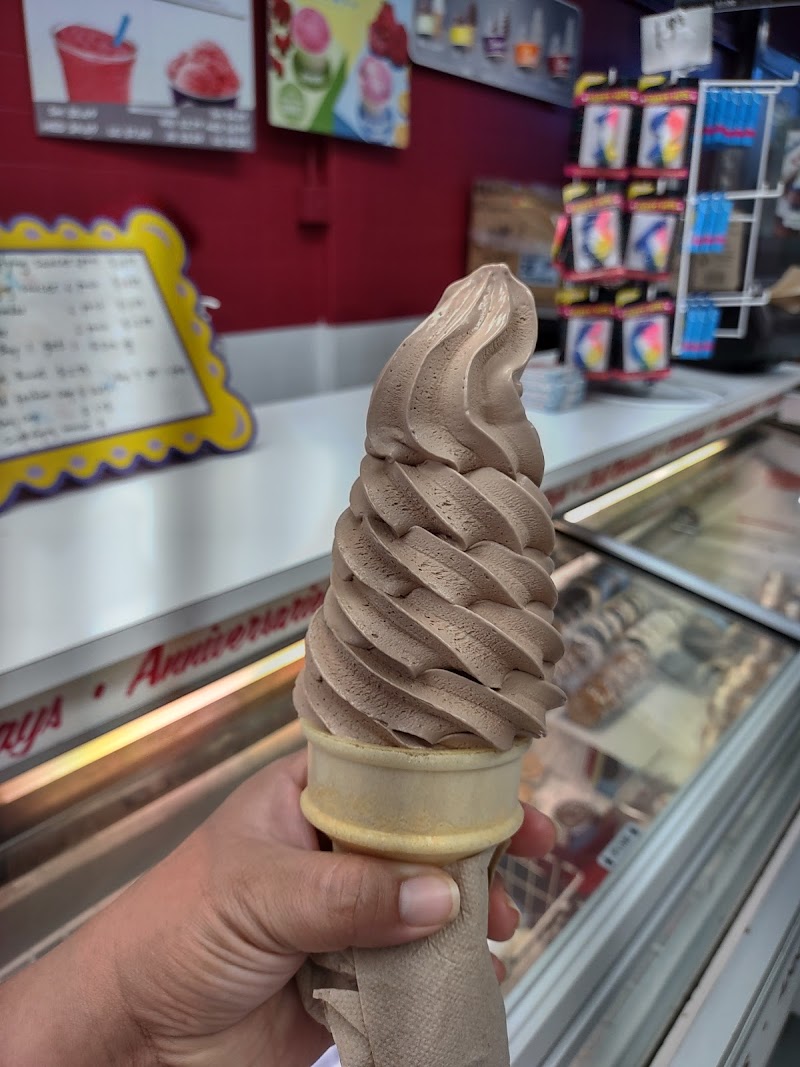 Carvel photo 3