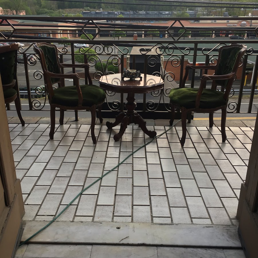 Castello Restaurant photo 1