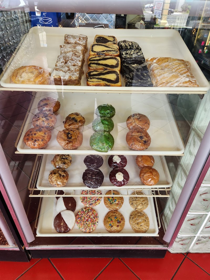 Cella Bagels & Grill photo 2