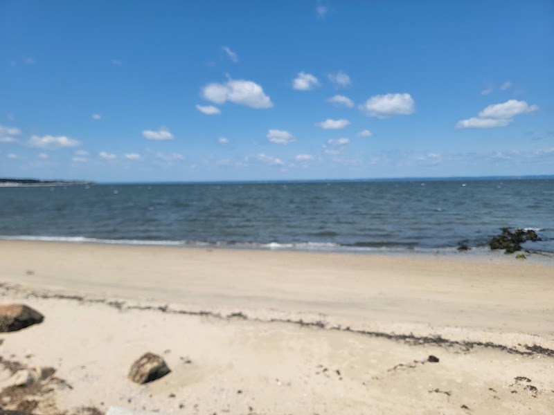 Centre Island Beach photo 3