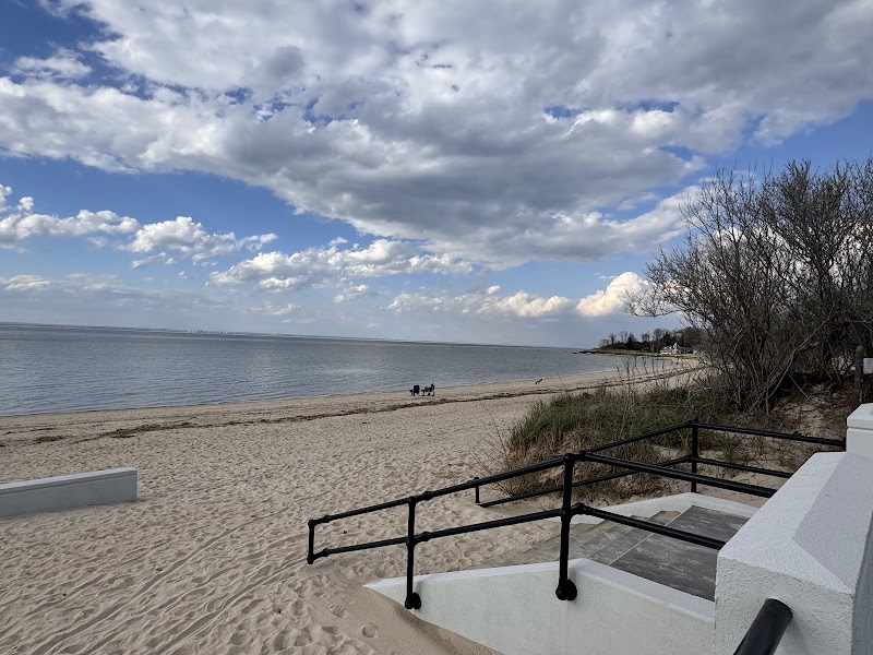 Centre Island Beach photo 5