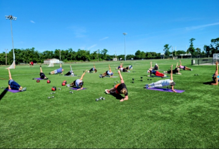 Centre Island Beach Field photo 4