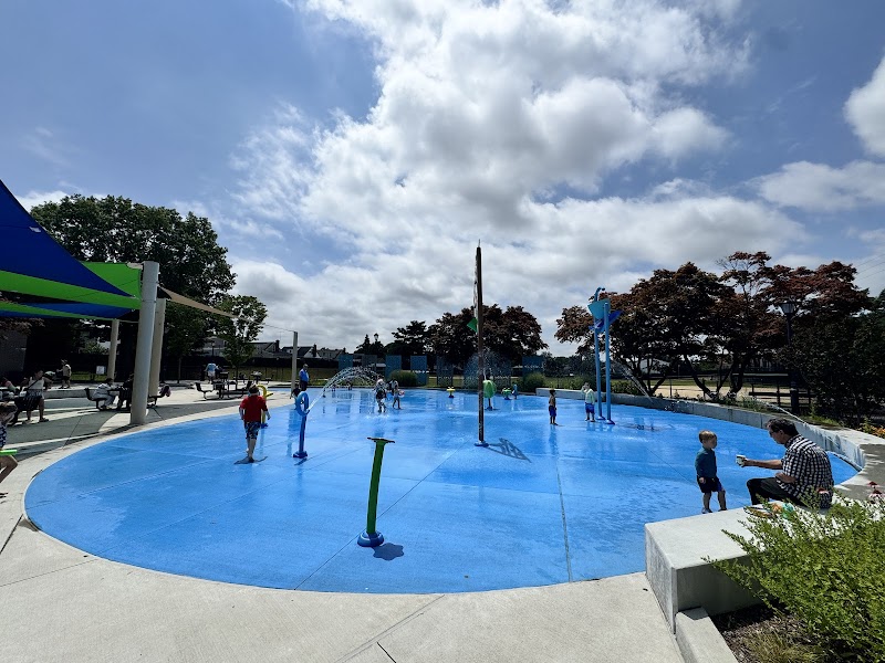 Charles J. Fuschillo Park photo 3
