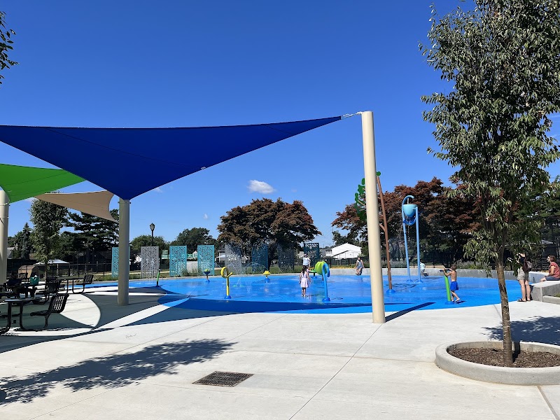 Charles J. Fuschillo Park photo 4