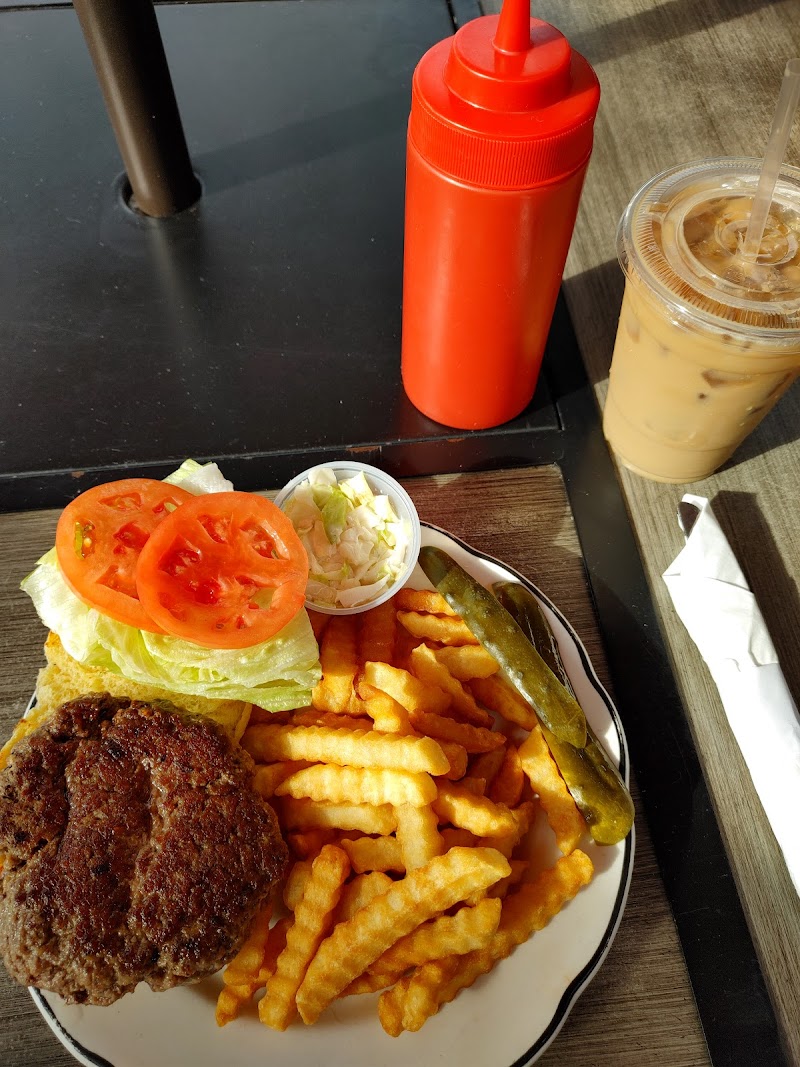 Chateau coffee shop photo 5