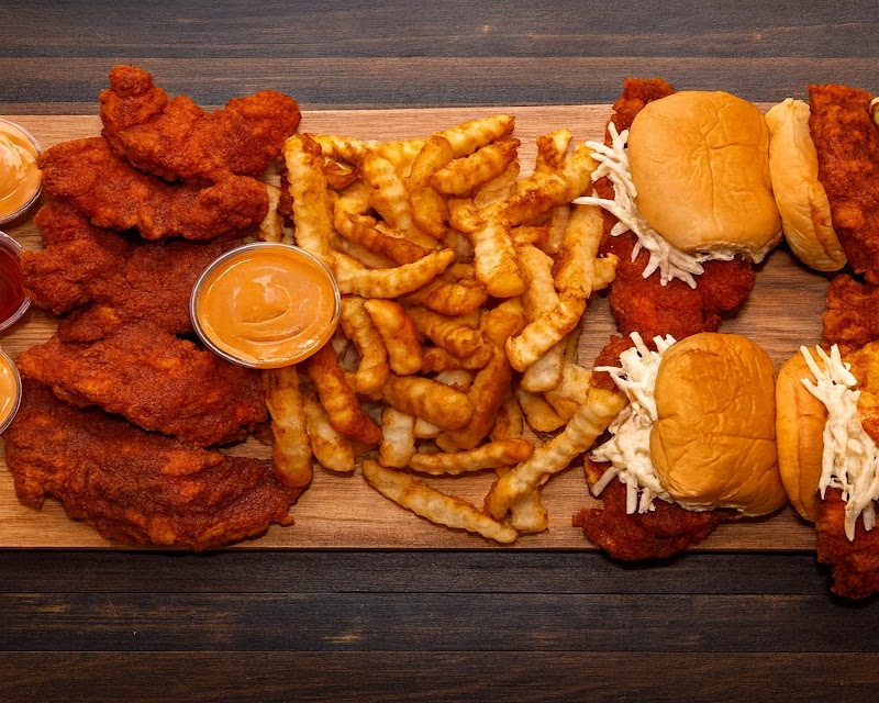 Chicksos Nashville hot chicken photo 4