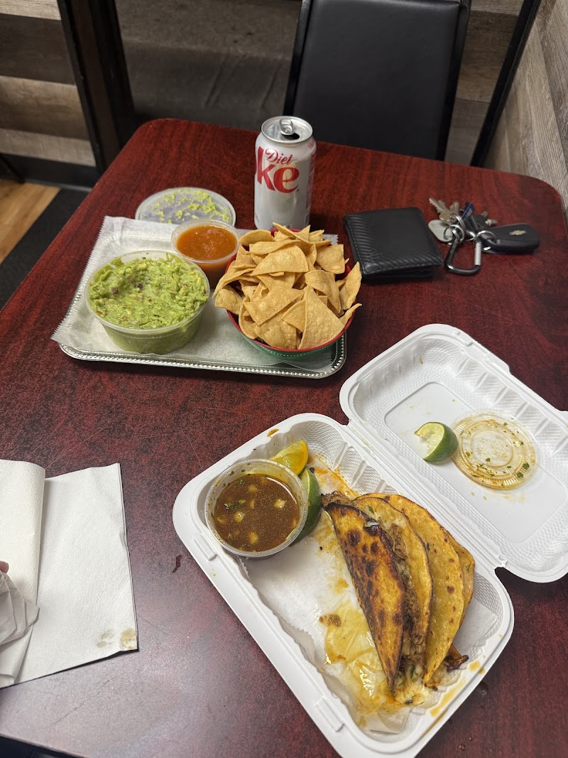 Chicos Tex Mex Bohemia photo 4