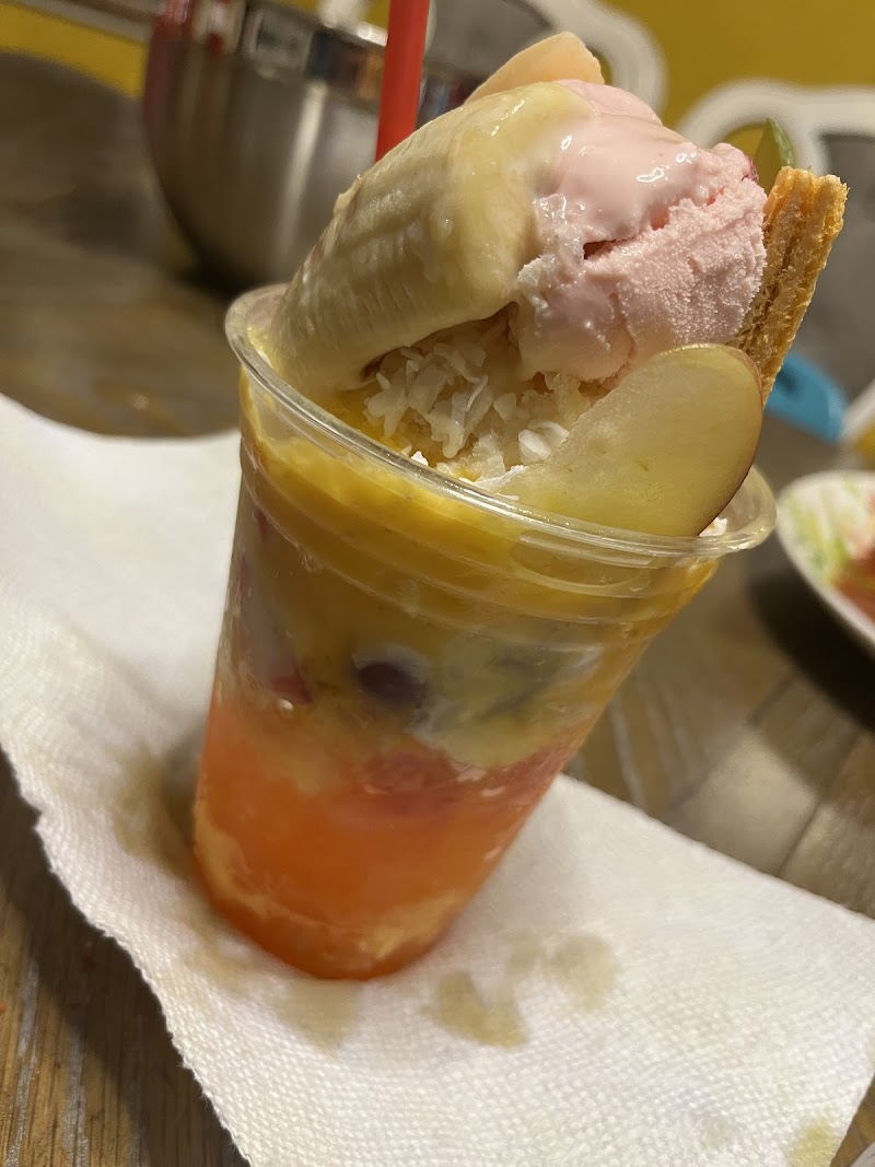 Chola’o LlaoLlao photo 3