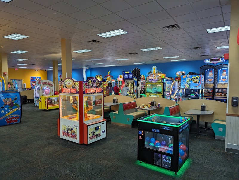 Chuck E. Cheese photo 3