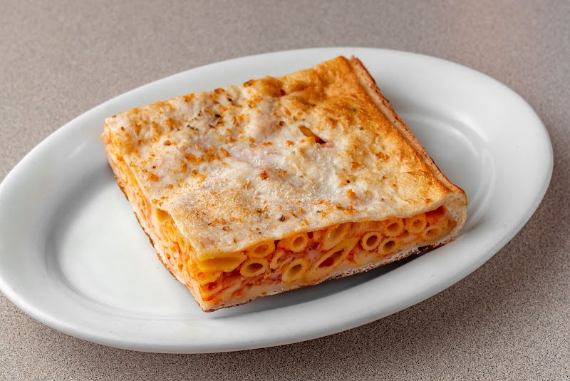 Ciminelli's Pizza & Restaurant photo 2