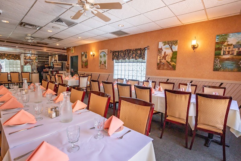 Ciminelli's Pizza & Restaurant photo 5