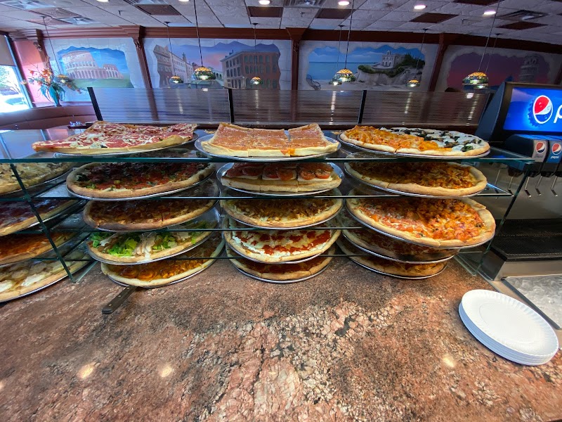 Ciro's Pizza photo 4