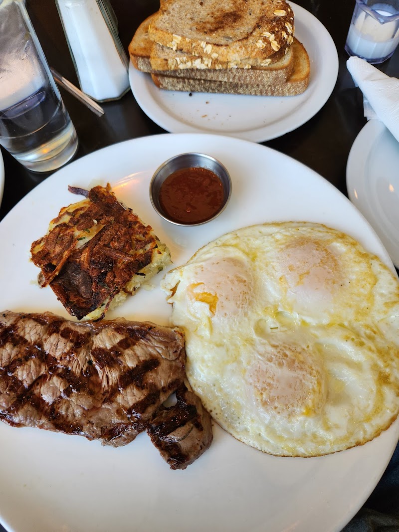 City Limits Diner photo 3