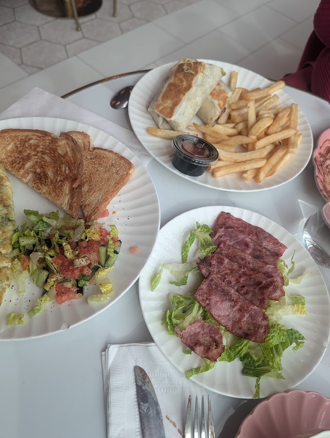 Coco Cafe Stamford photo 3