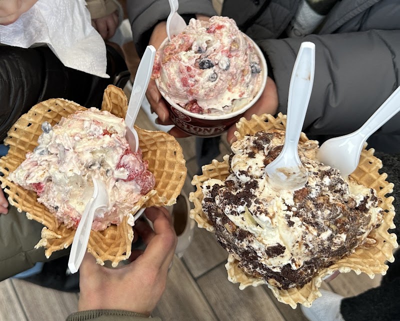 Cold Stone Creamery photo 5