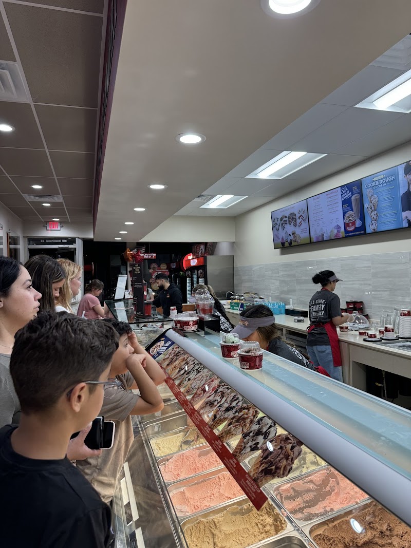 Cold Stone Creamery photo 3