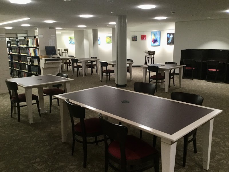 Commack Public Library photo 5