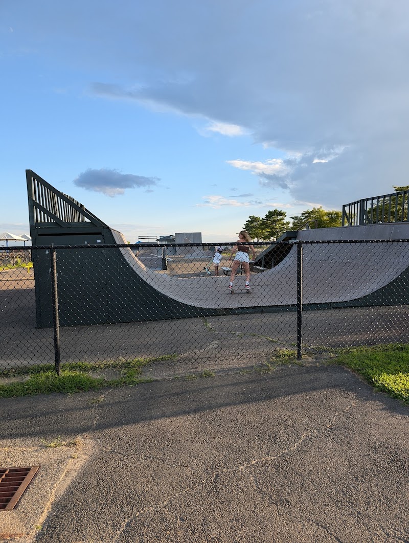 Compo Beach Skate Park photo 4