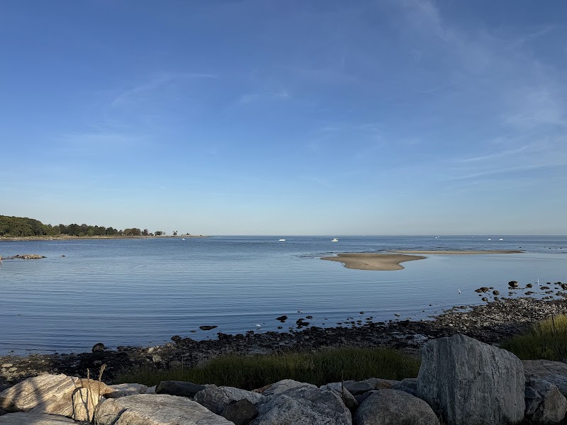 Compo Beach & Yacht Club photo 2