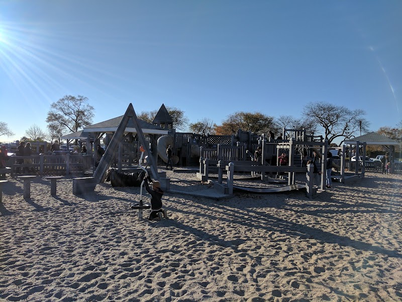 Compo Beach & Yacht Club photo 4