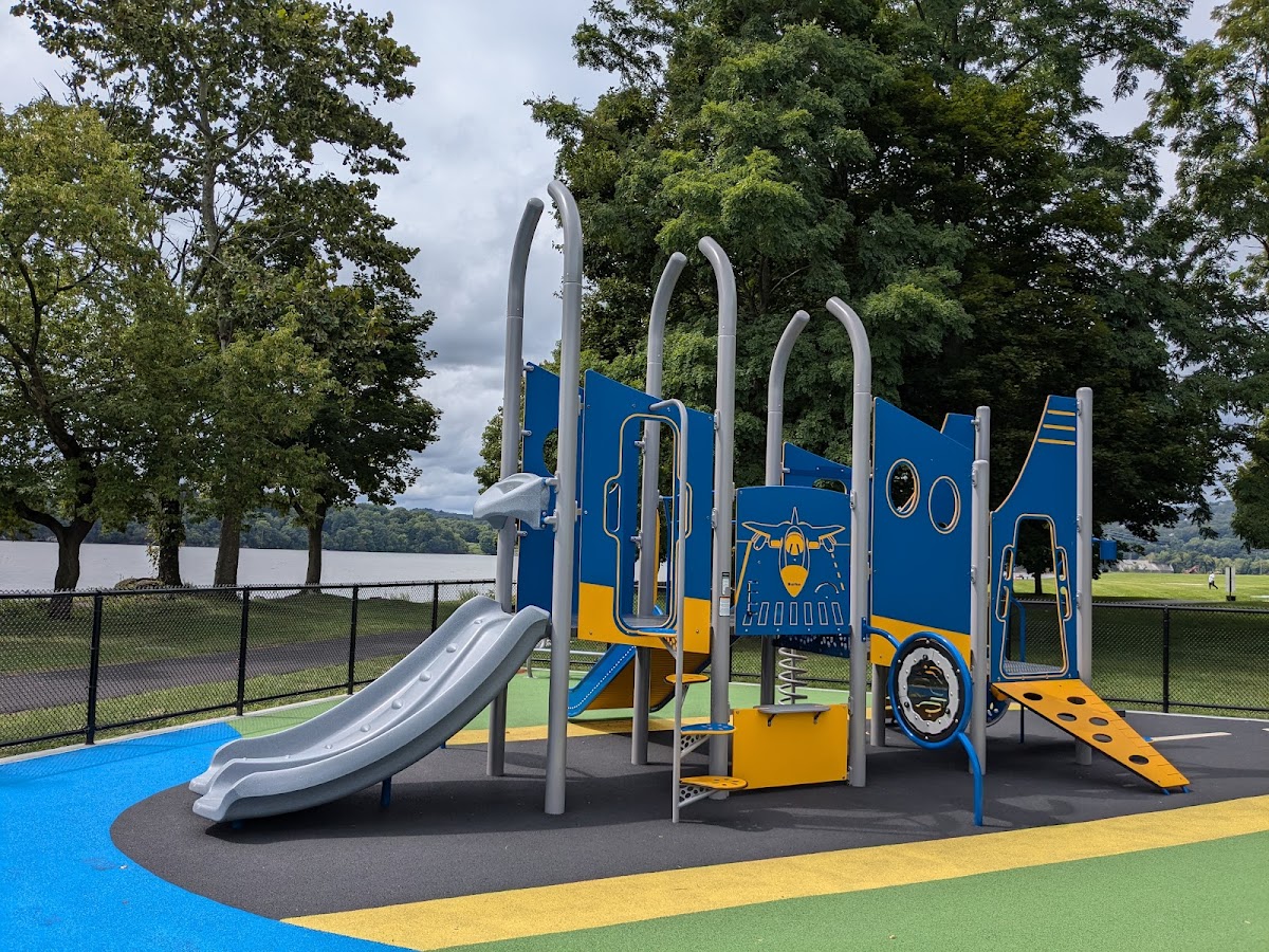 Cortlandt Waterfront Park in Verplanck photo 2