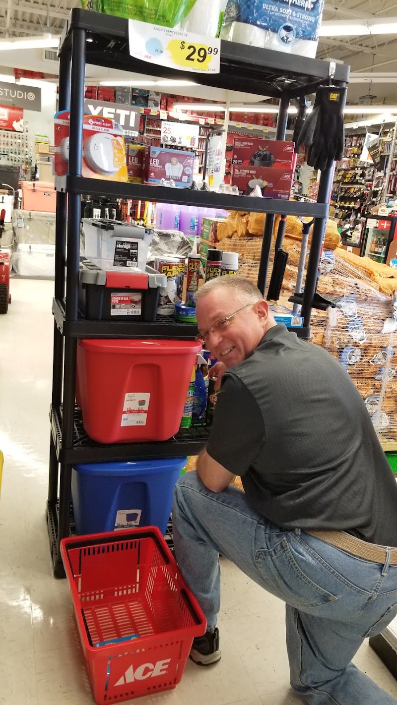 Costello's Ace Hardware of West Islip photo 3