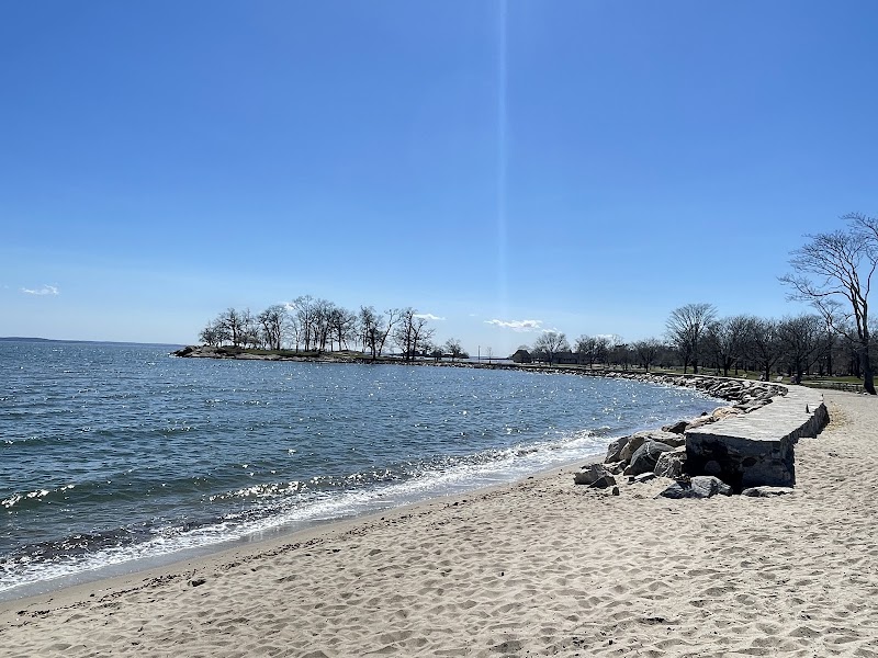 Cove Beach North photo 2