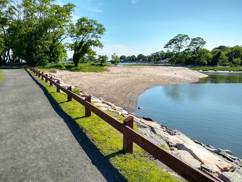 Cove Island photo 2