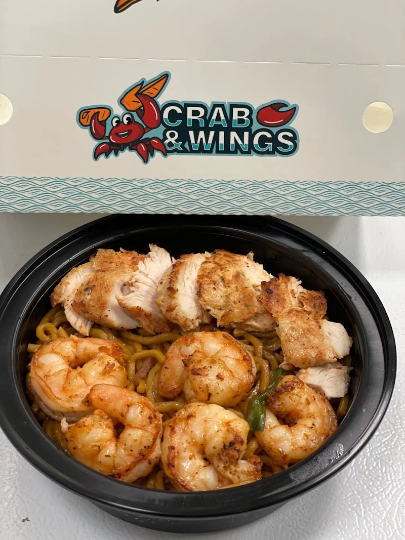 Crab and Wings photo 2