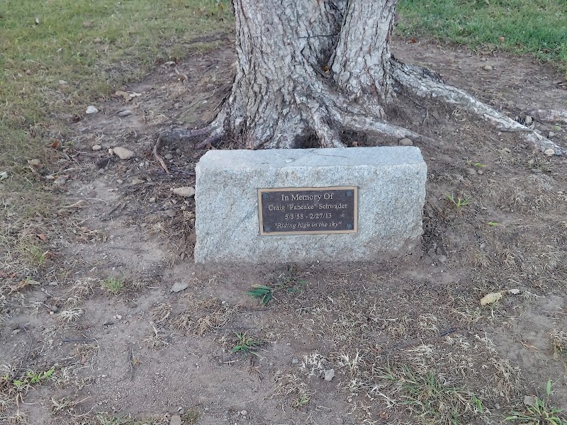 Cranbury dog park photo 4