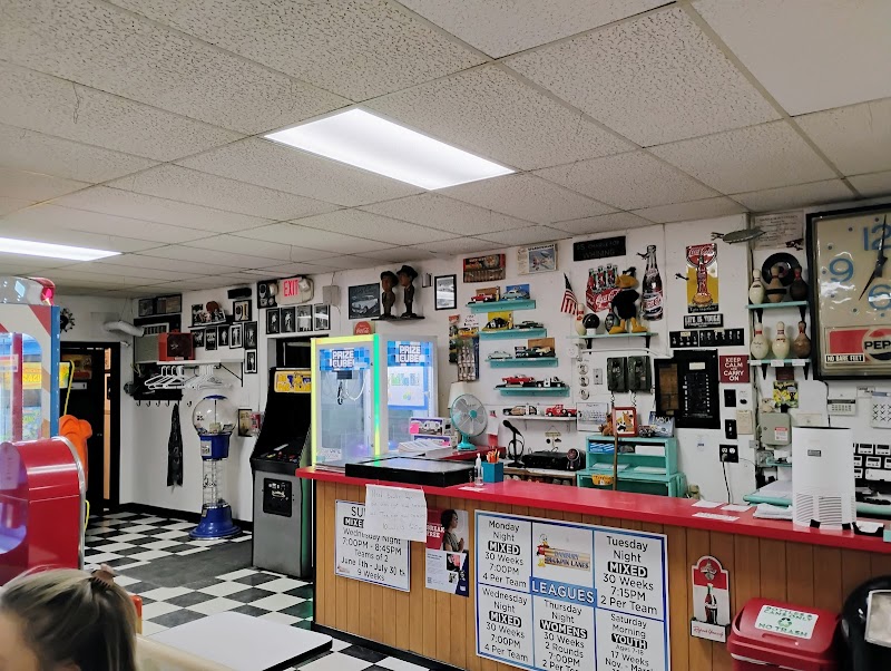 Danbury Duckpin Lanes photo 2