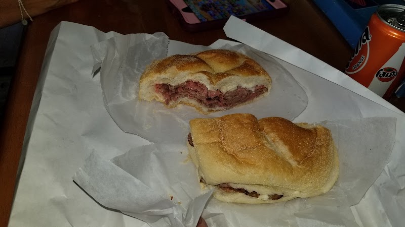 Deer Hills Delicatessen photo 5