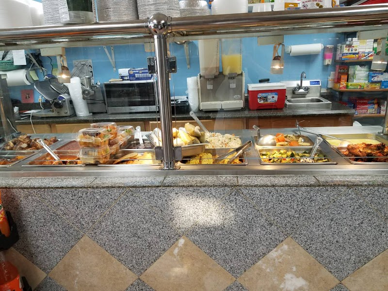 Deli Pupuseria Salvadoreña photo 4