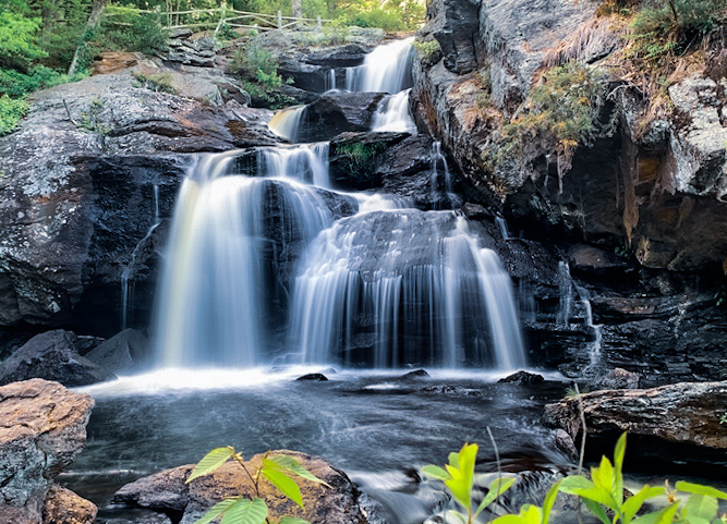 Devil's Hopyard State Park, park in East Haddam