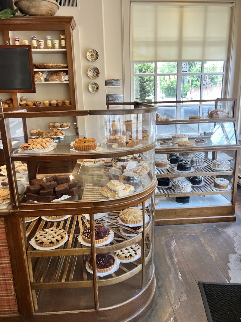 Diane's Bakery/Cafe photo 3