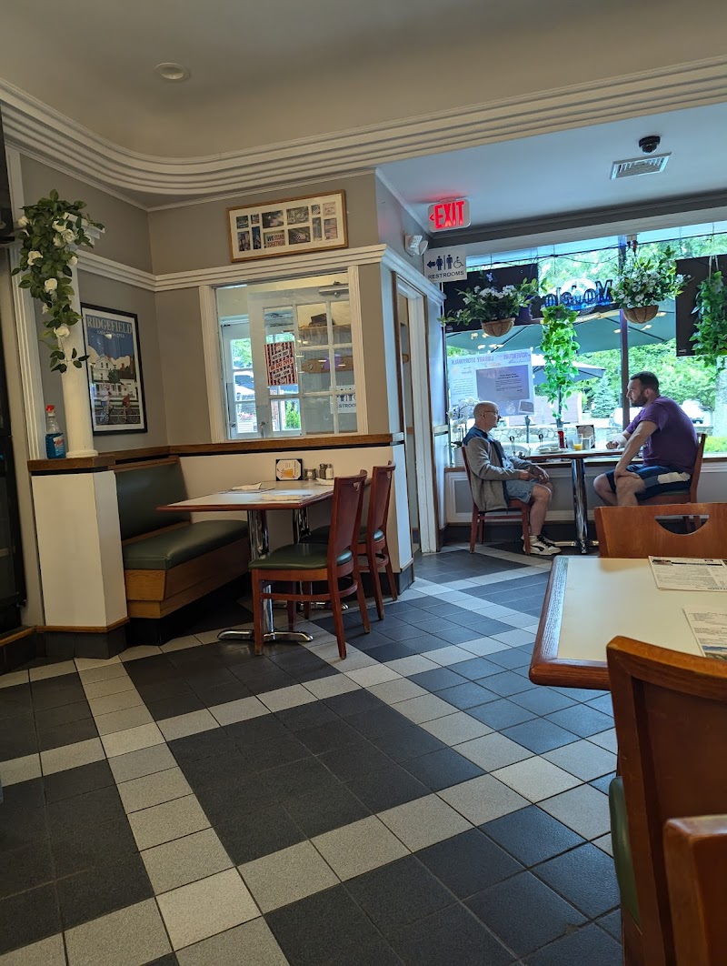 Dimitri's Diner photo 3