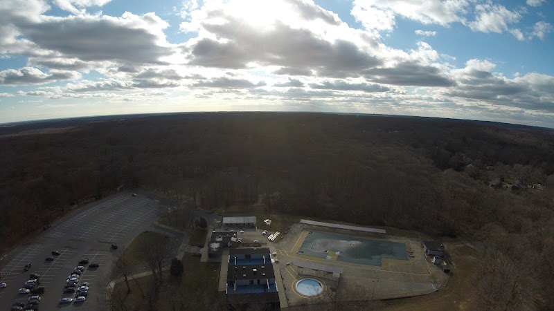 Dix Hills Park Pool photo 4