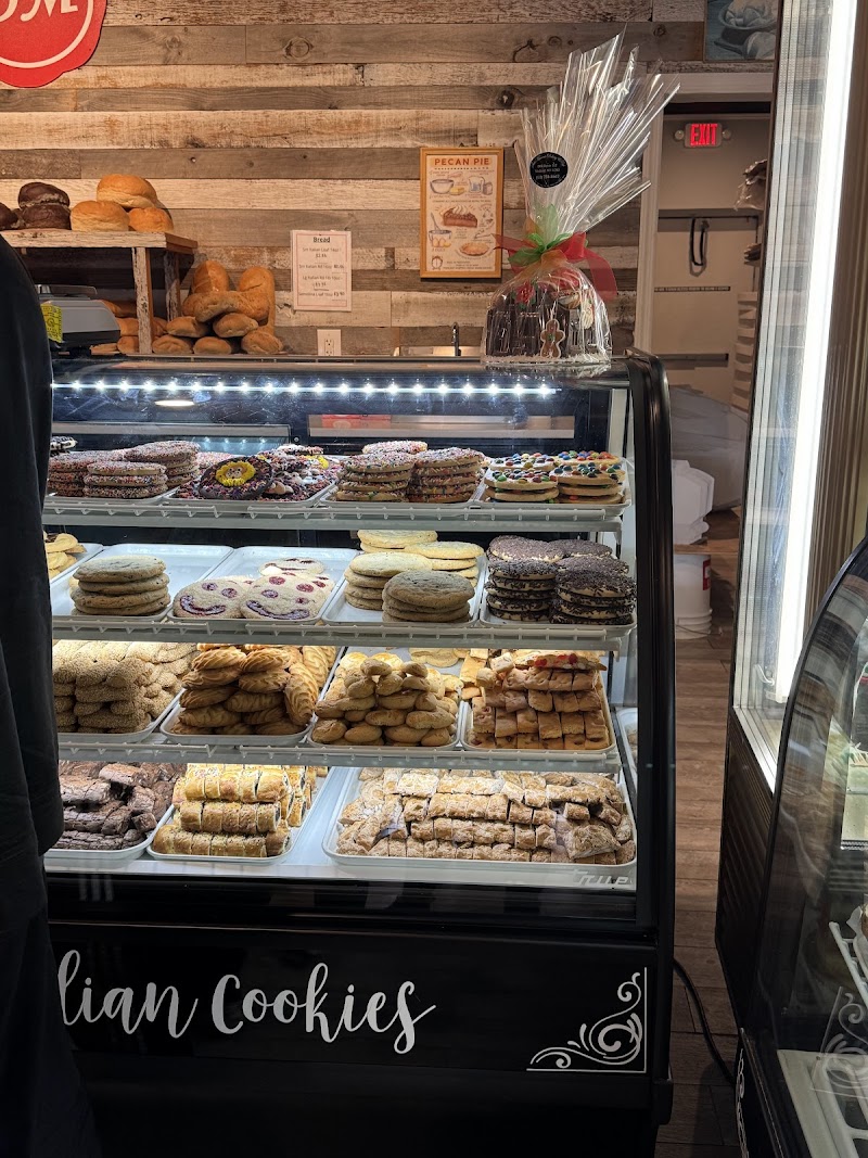Dolci Momenti Bakery photo 4
