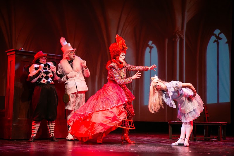 Downtown Cabaret Theatre, live theater in Bridgeport