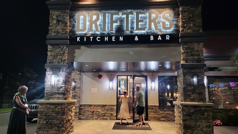 Drifters Kitchen and Bar photo 4