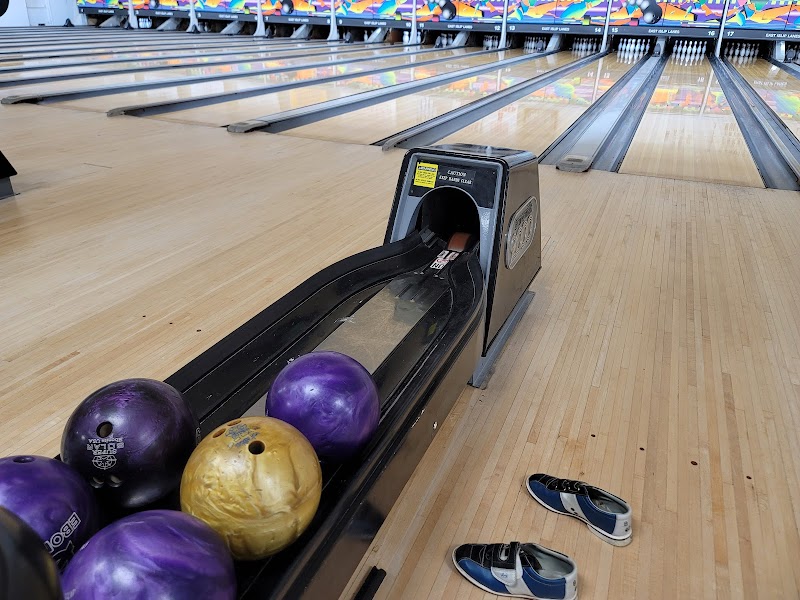 East Islip Lanes Inc photo 5