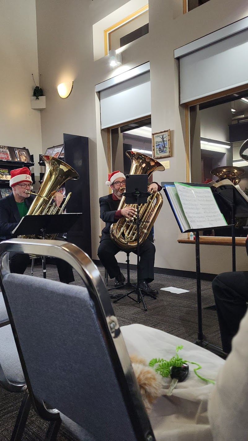 East Northport Public Library photo 4