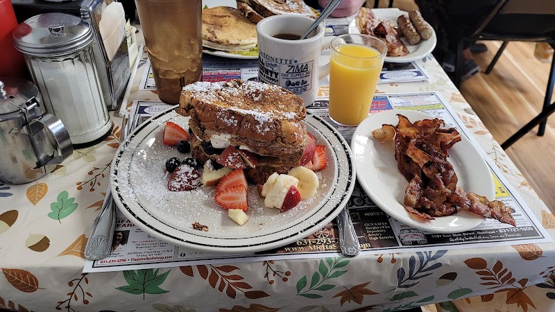 Eastport Luncheonette photo 4