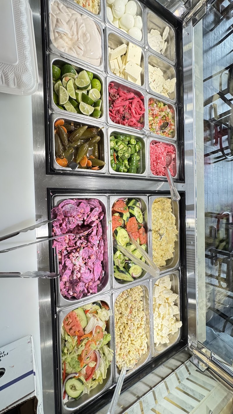 El Buen Sabor Deli Restaurant photo 4