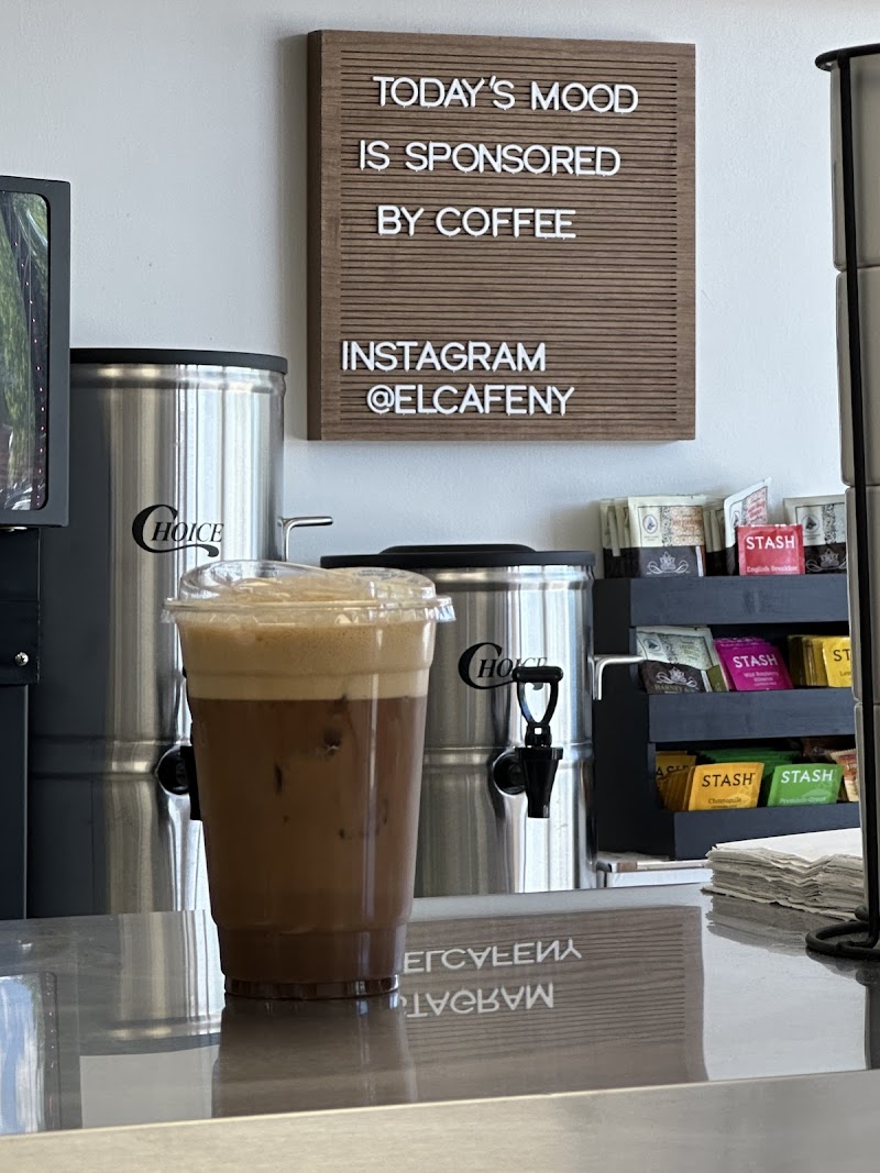 El Cafe photo 5