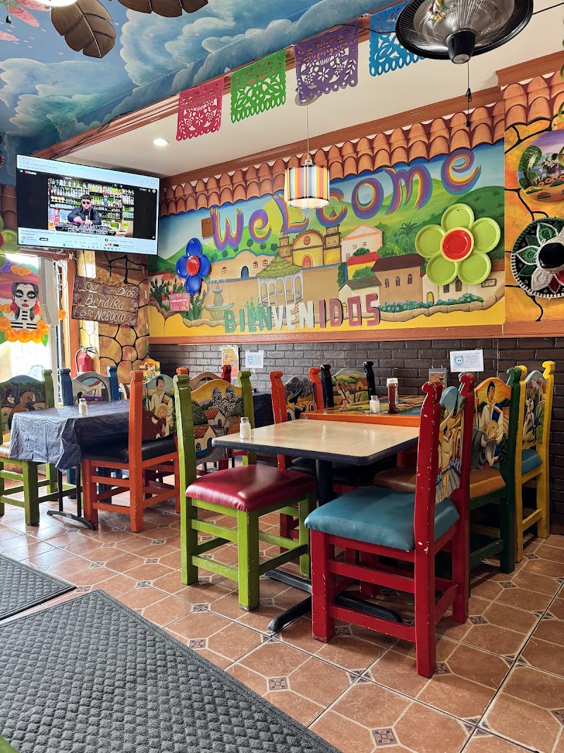 El Mercadito photo 4